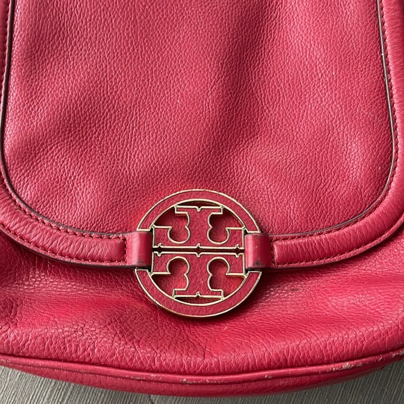 Tory Burch Crossbody - Picture 5 of 9
